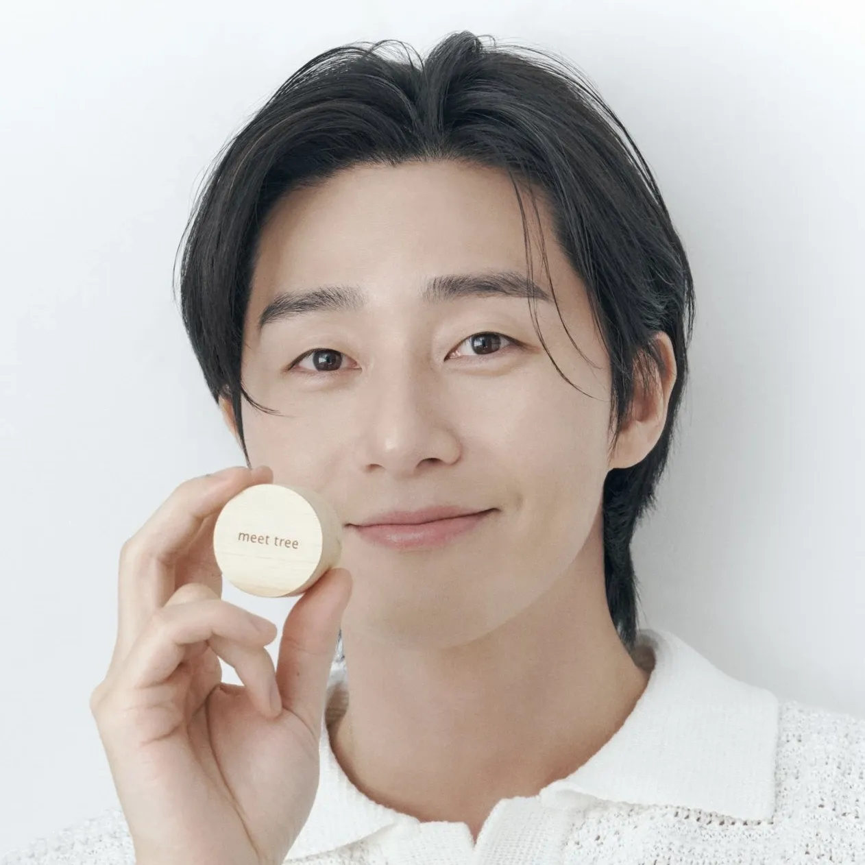 A moment captured by a fan of Park Seojoon