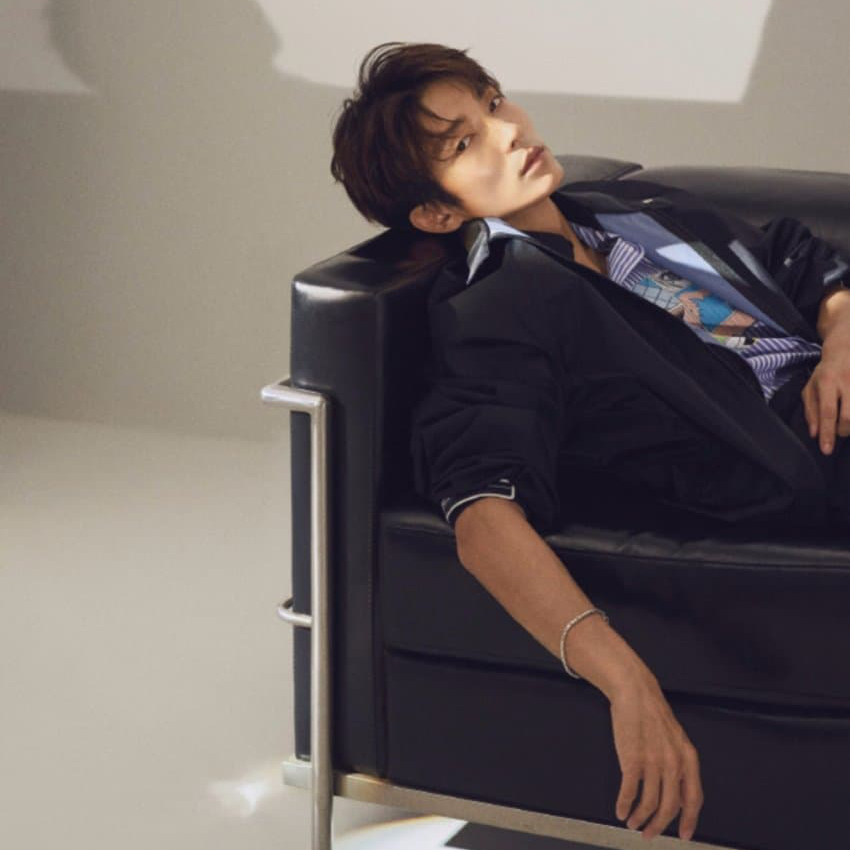 Behind-the-scenes cut of Lee Joongi