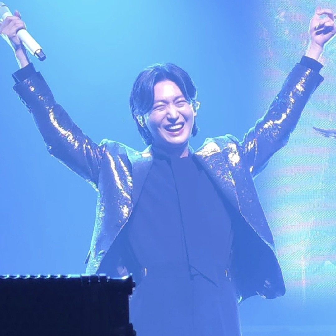 최애돌셀럽 커뮤니티 인기 폭발 포스트