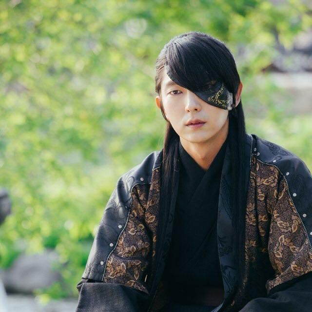 Recent activity shot of Lee Joongi