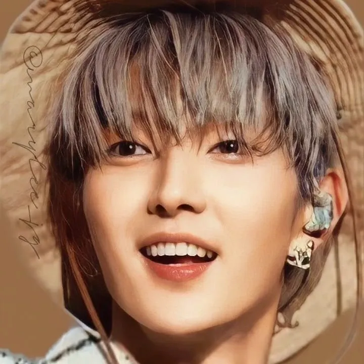Behind-the-scenes cut of Lee Joongi