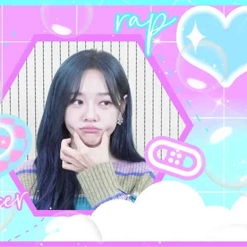 Behind-the-scenes cut of Kim Sejeong