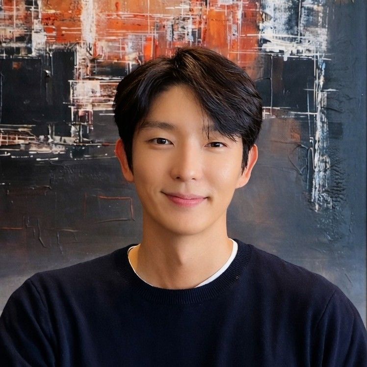 A moment captured by a fan of Lee Joongi