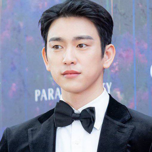 Cuplikan di balik layar dari Park Jinyoung