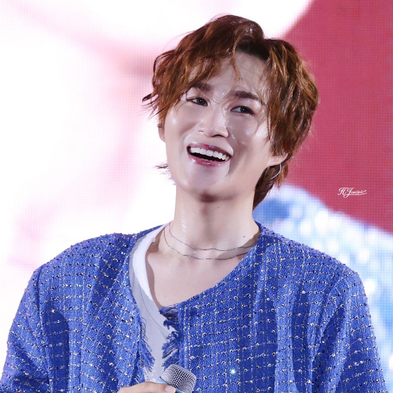 김희재의 비하인드 컷