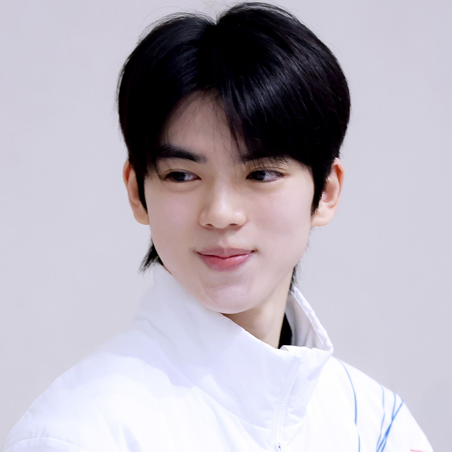 Behind-the-scenes cut of Cha Junhwan