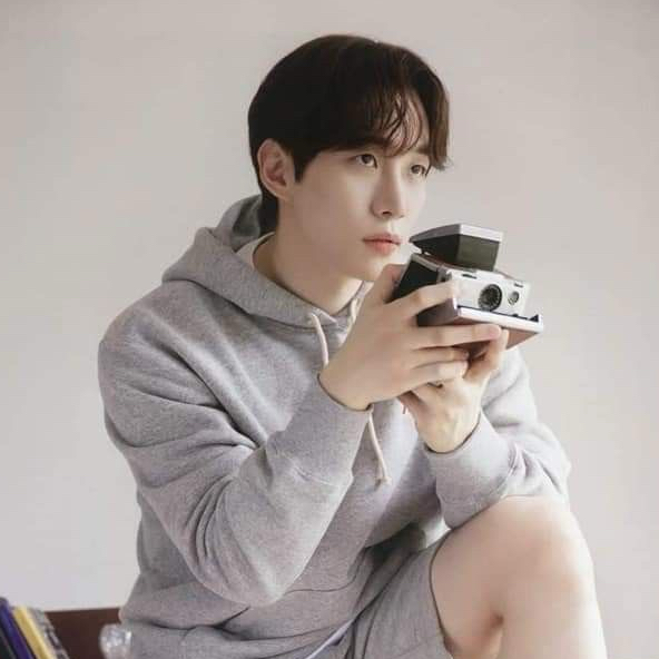 Recent activity shot of Lee Junho