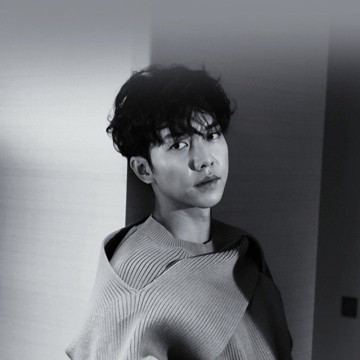 Foto kegiatan terbaru dari Lee Seunggi