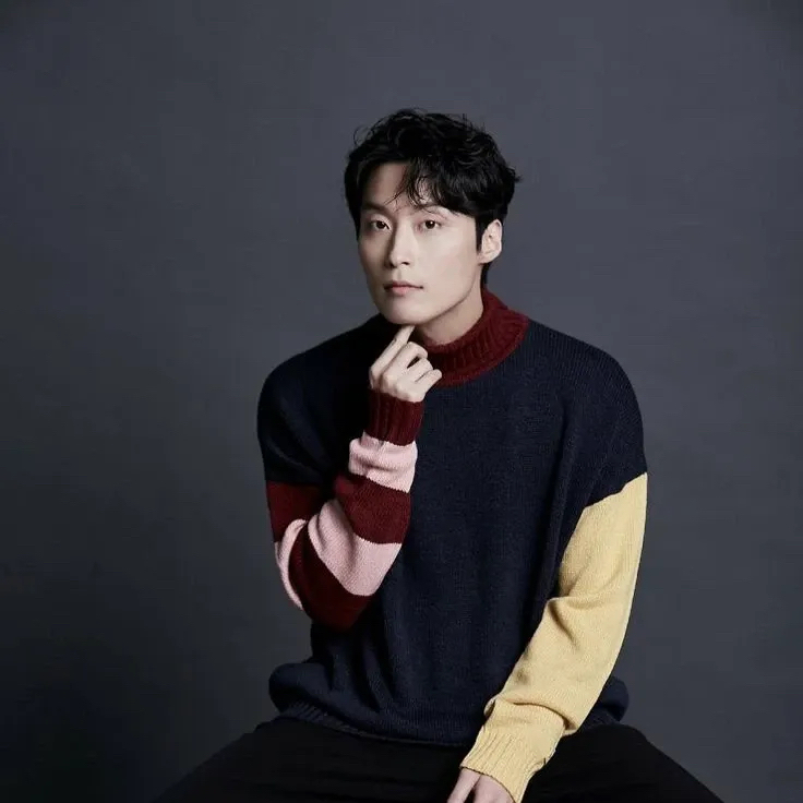 Behind-the-scenes cut of Heo Namjun
