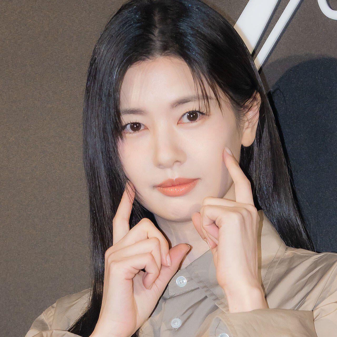 Recent activity shot of Jung Somin