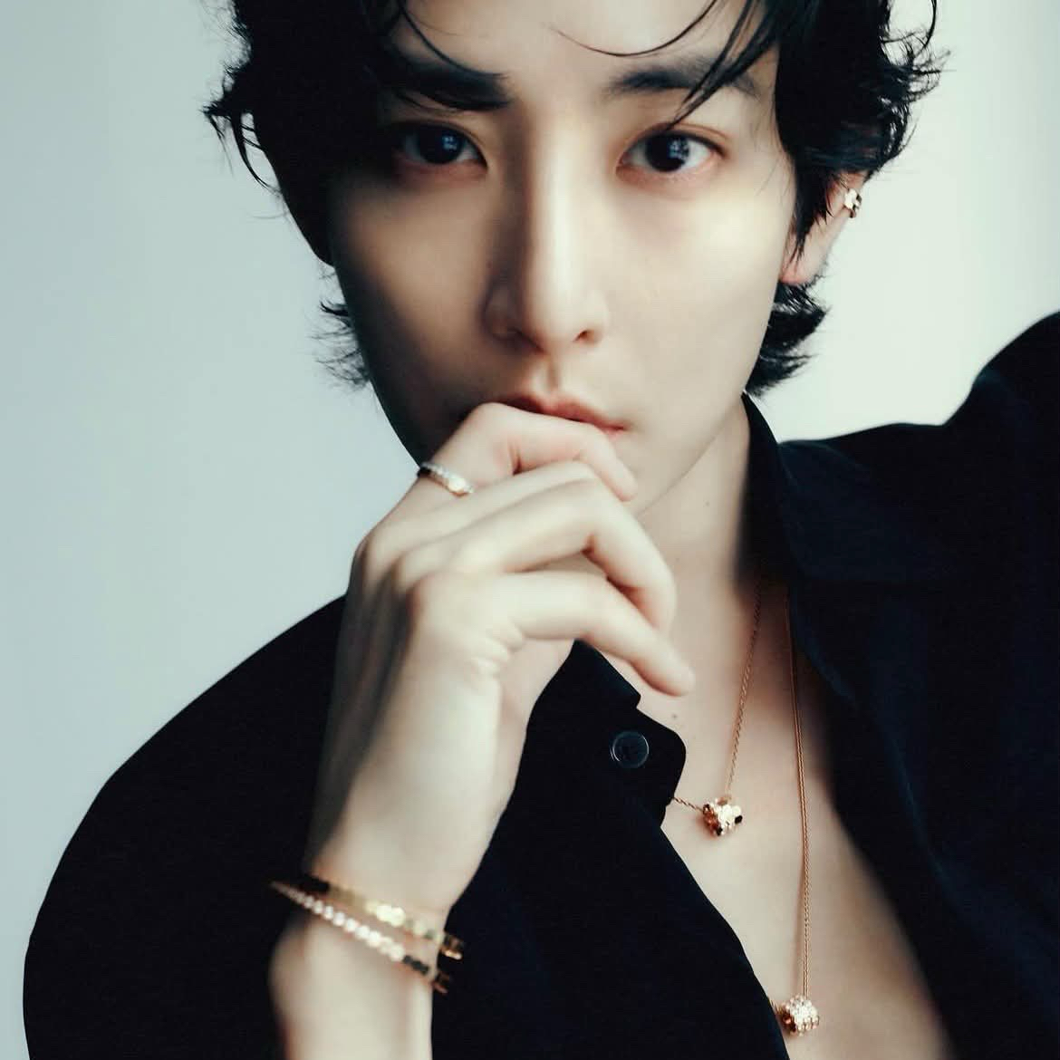 Behind-the-scenes cut of Lee Soohyuk