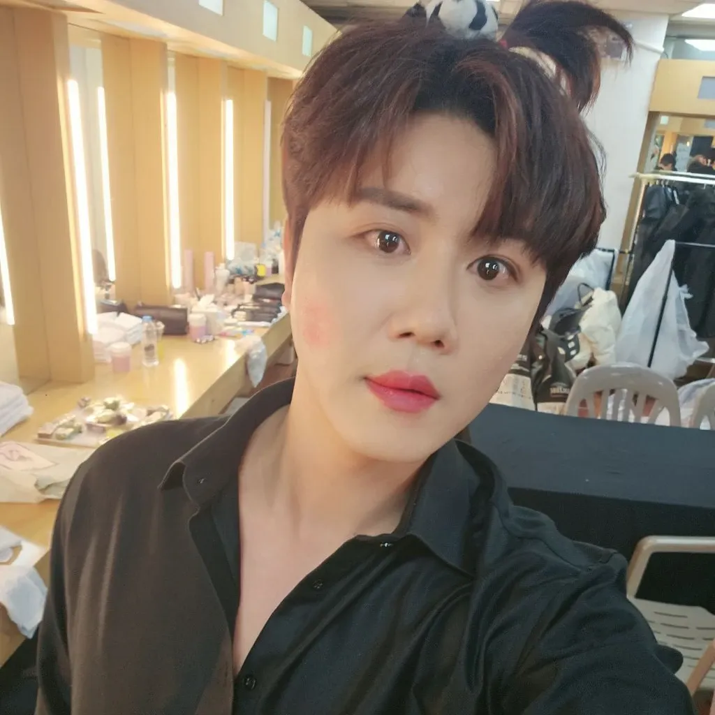 Recent activity shot of Jin Haesung