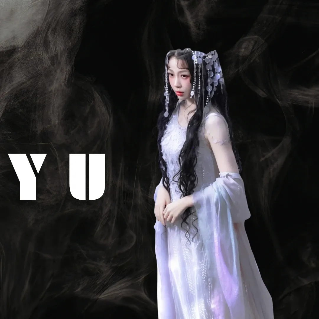 A moment captured by a fan of Esther Yu