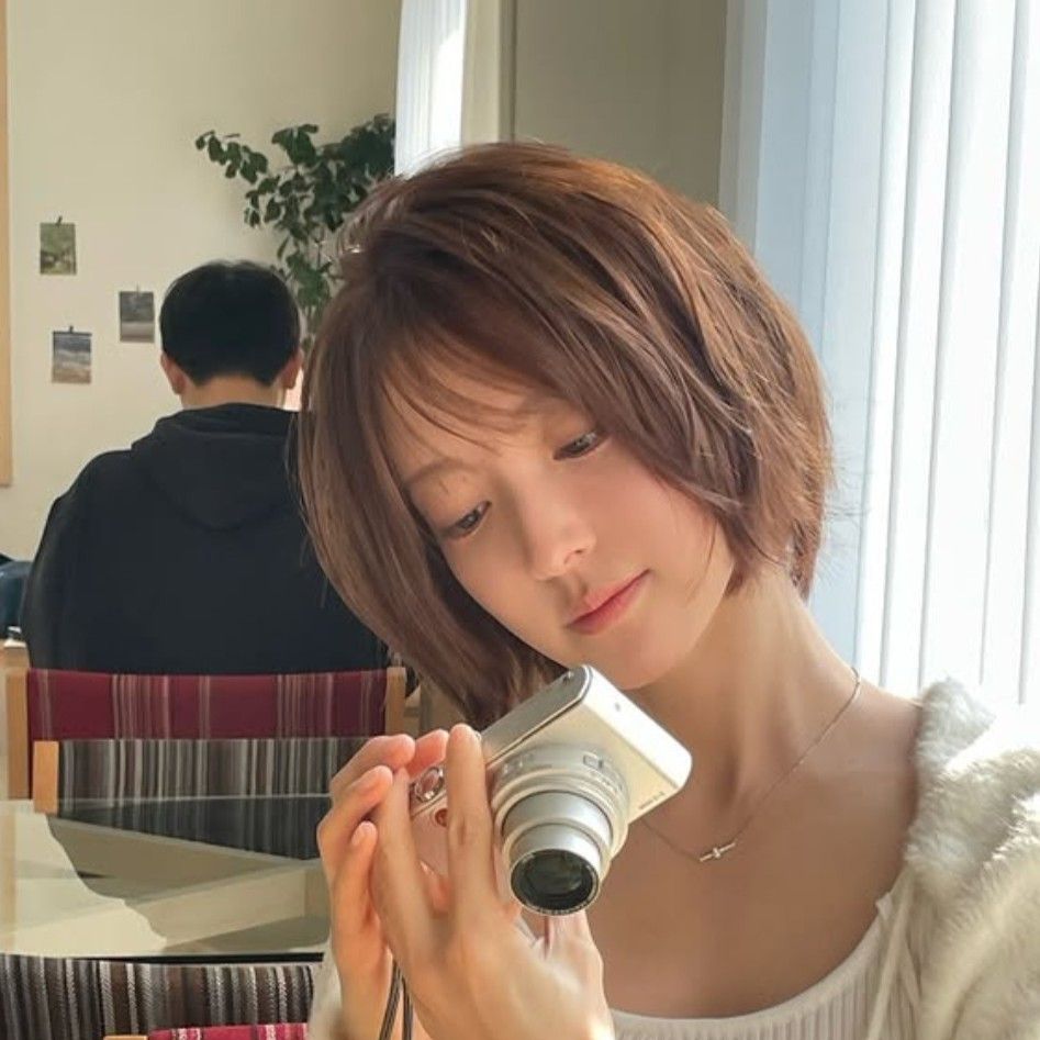 A moment captured by a fan of Lee Seyoung