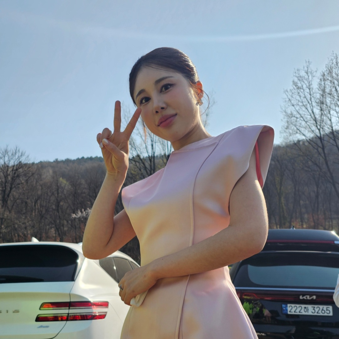 Foto terbaru dari Kim Soyou