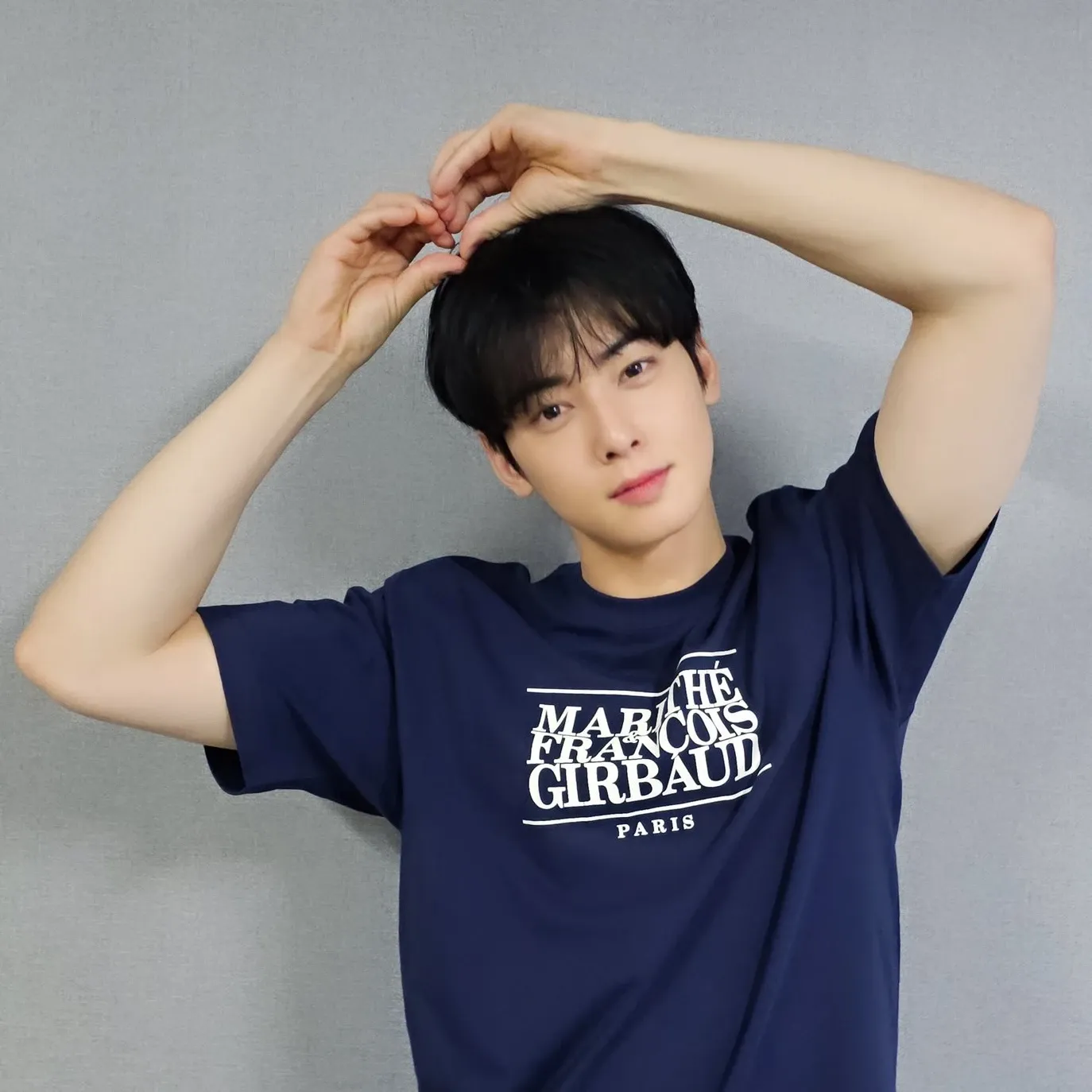 A moment captured by a fan of Cha Eunwoo