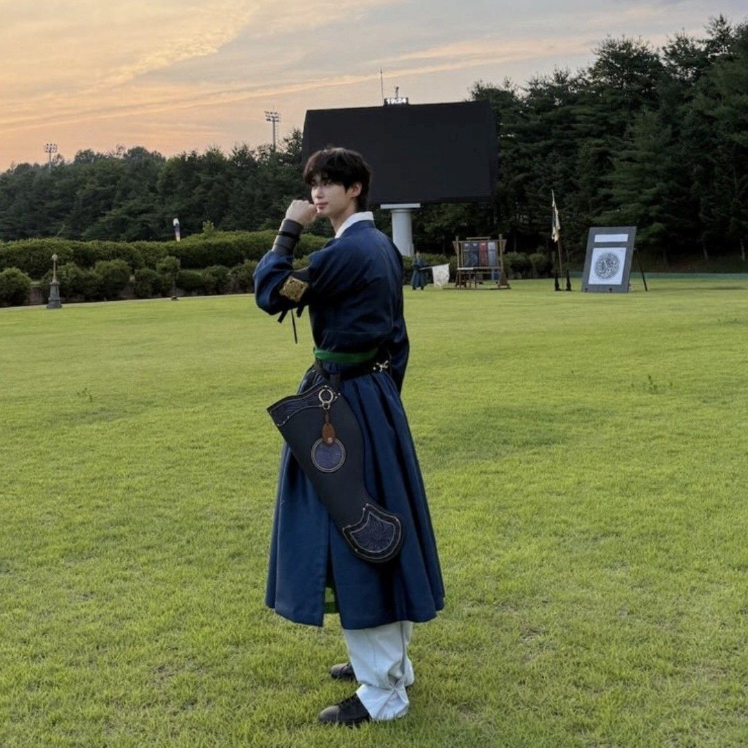 Recent activity shot of Byeon Wooseok