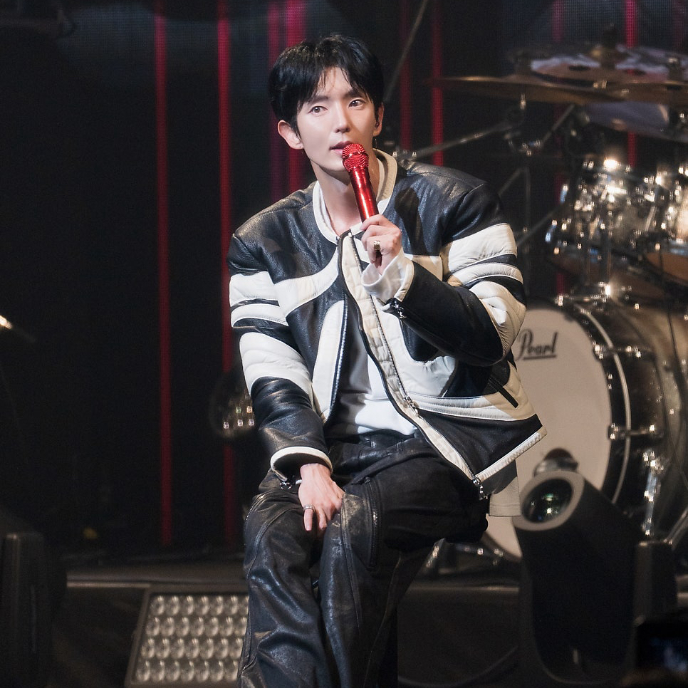 Recent activity shot of Lee Joongi