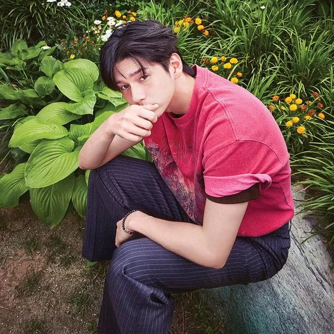 Cuplikan di balik layar dari Ong Seongwu