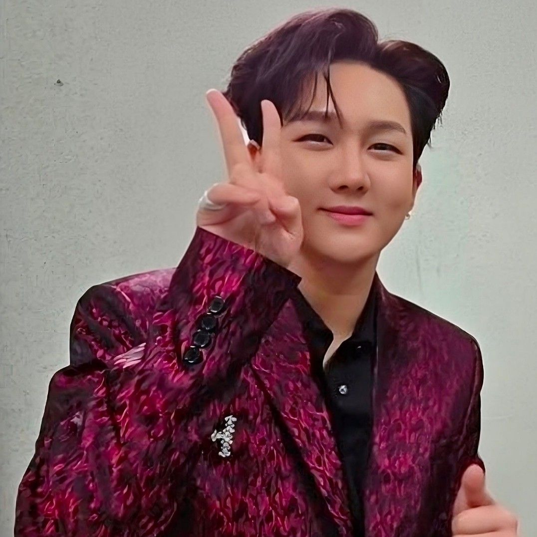 粉丝拍下的金秀瓒瞬间