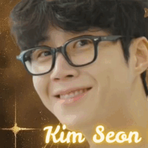 A moment captured by a fan of Kim Seonho