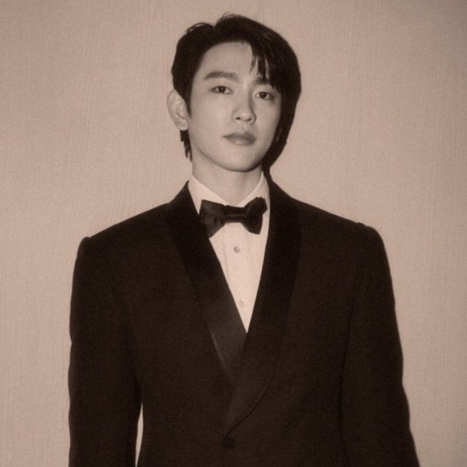 Foto kegiatan terbaru dari Park Jinyoung
