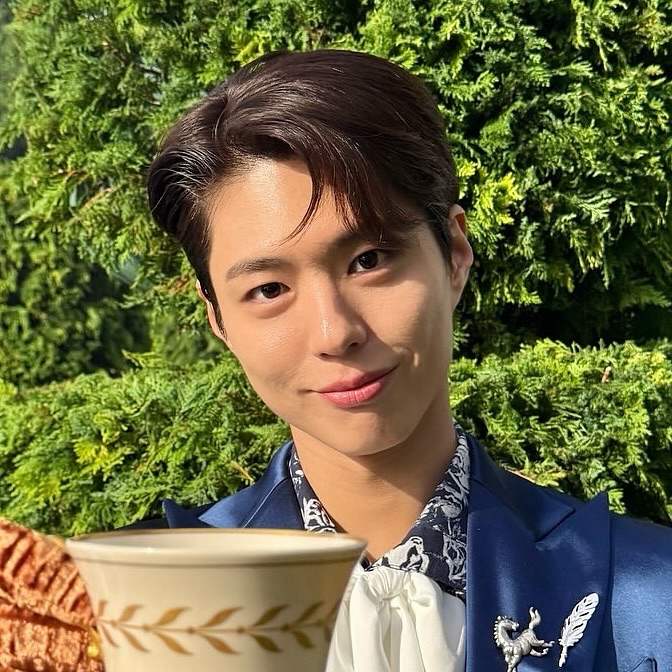 Momen yang diabadikan oleh penggemar Park Bogum