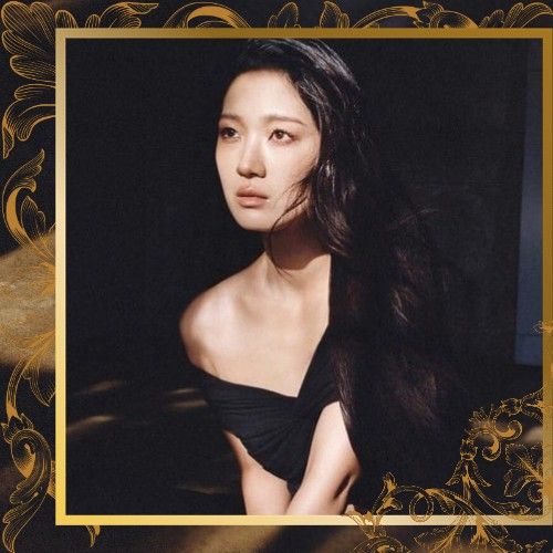 Recent activity shot of Kim Hyeyoon