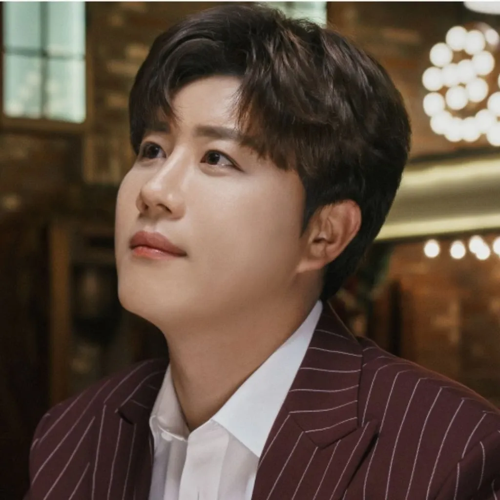 Recent activity shot of Jin Haesung