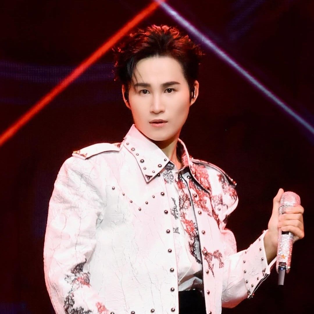 김희재 최근 활동샷