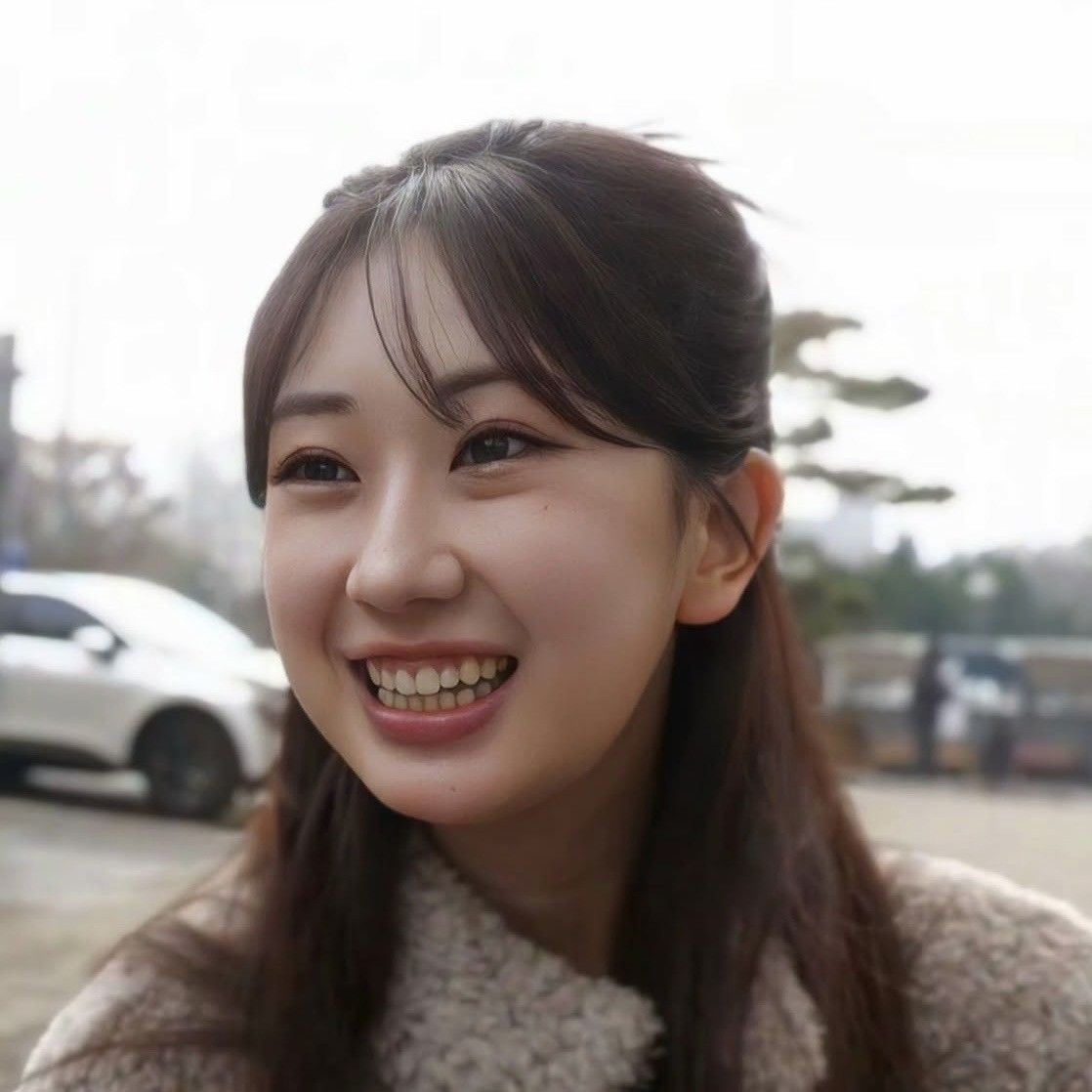 Cuplikan di balik layar dari Jeon Yujin