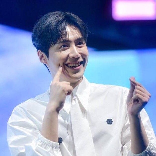 Recent activity shot of Kim Seonho