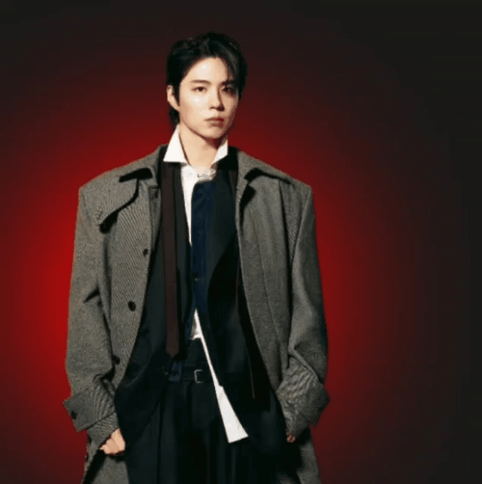 A moment captured by a fan of Park Bogum