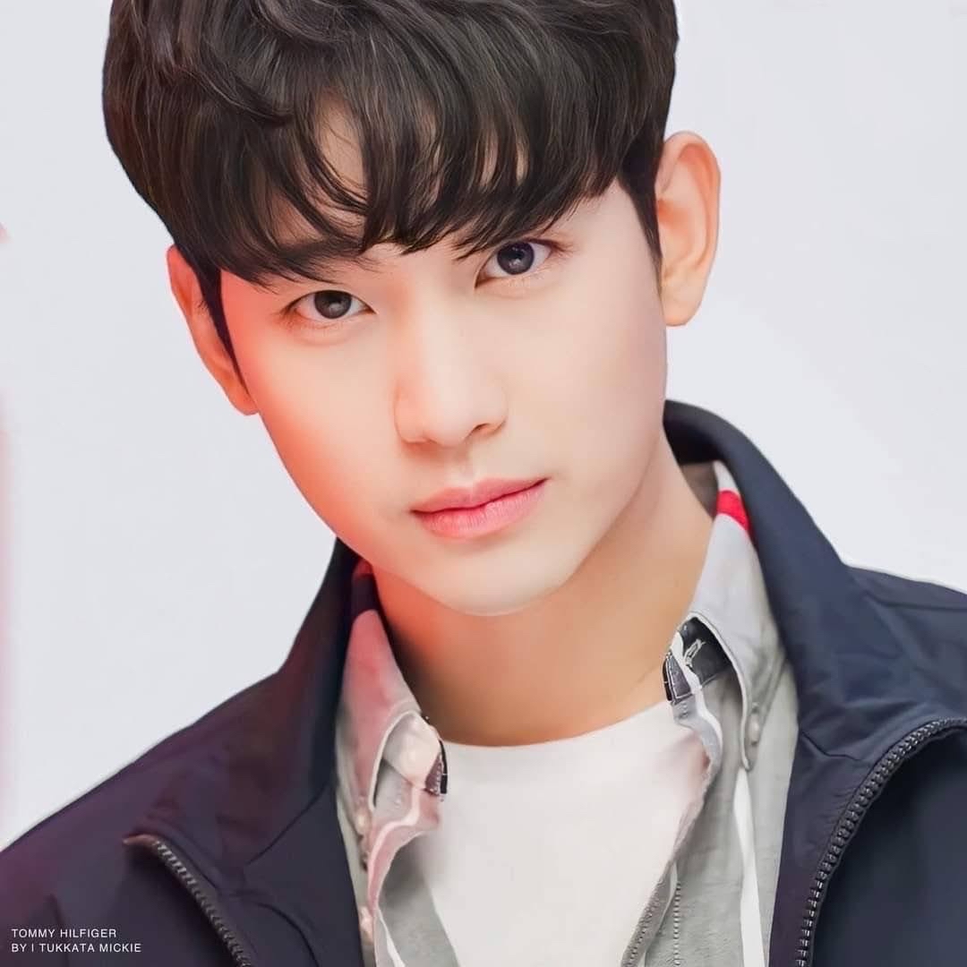 Recent activity shot of Kim Soohyun