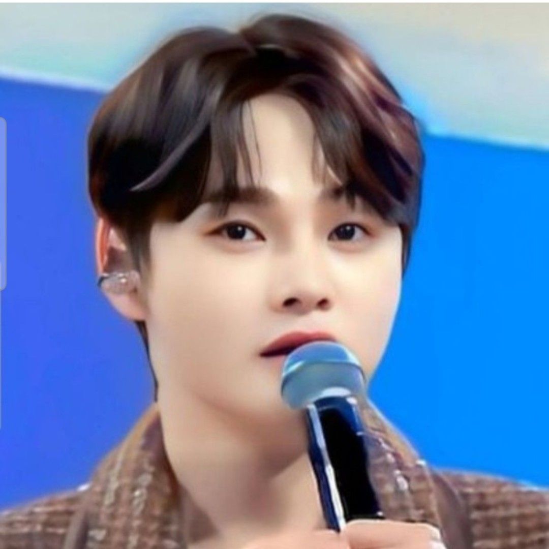 パク・ソジンの最近の活動ショット