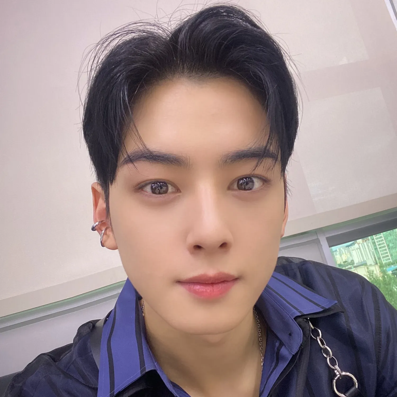 Latest photo of Cha Eunwoo