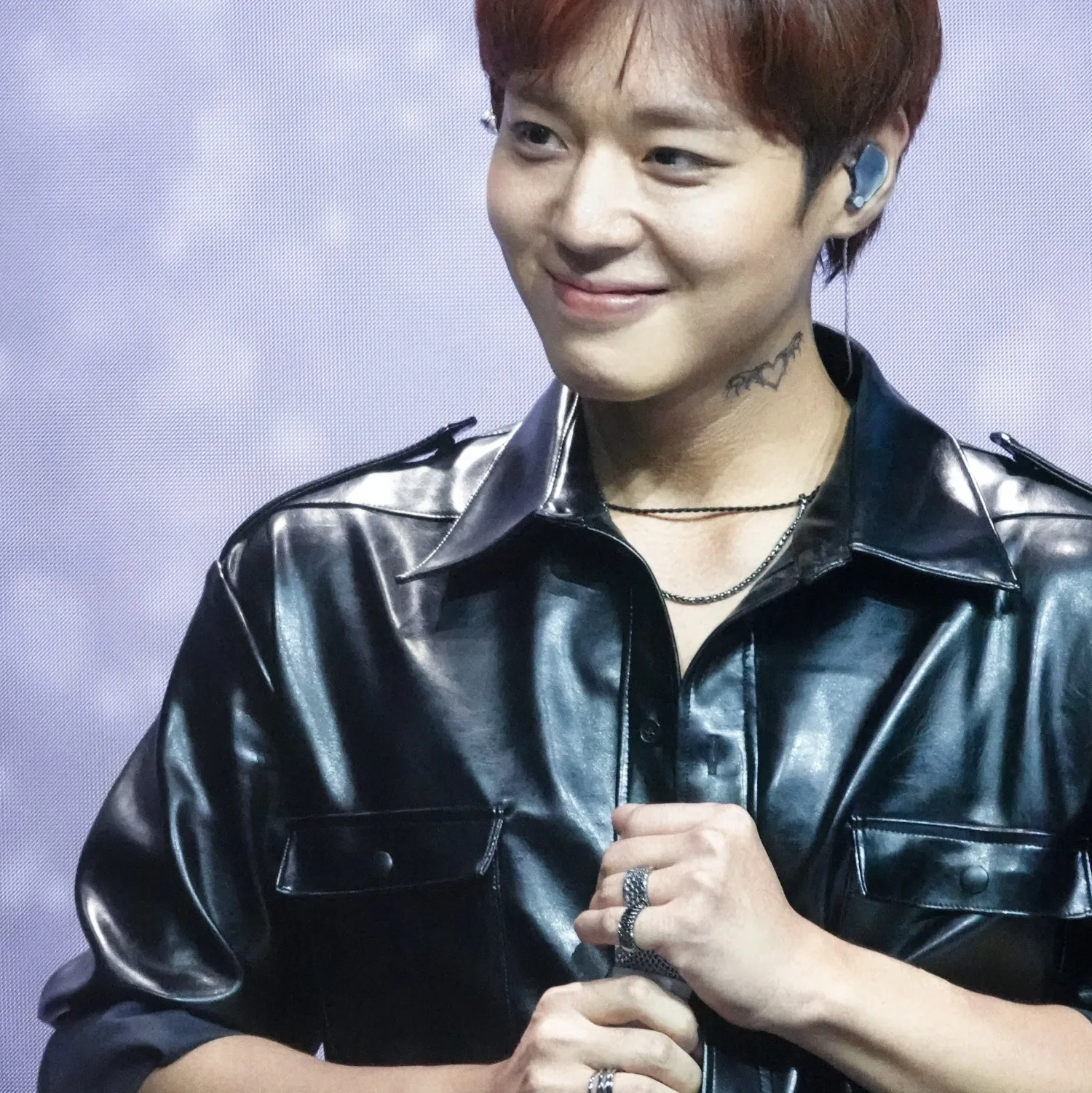 A moment captured by a fan of Park Jihoon