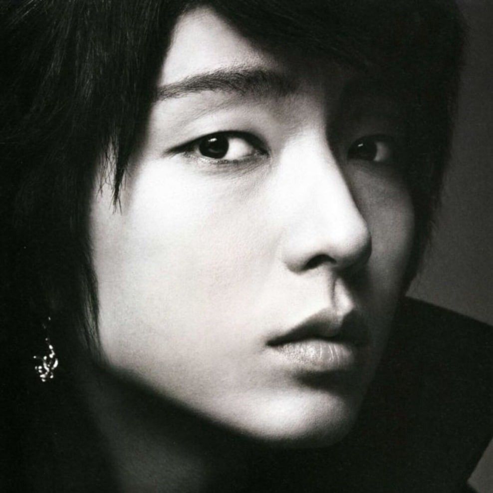 Behind-the-scenes cut of Lee Joongi