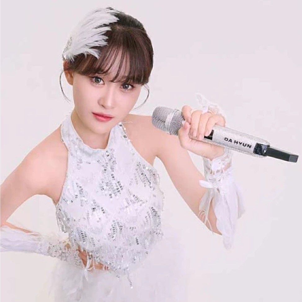 キム・ダヒョンのビハインドカット