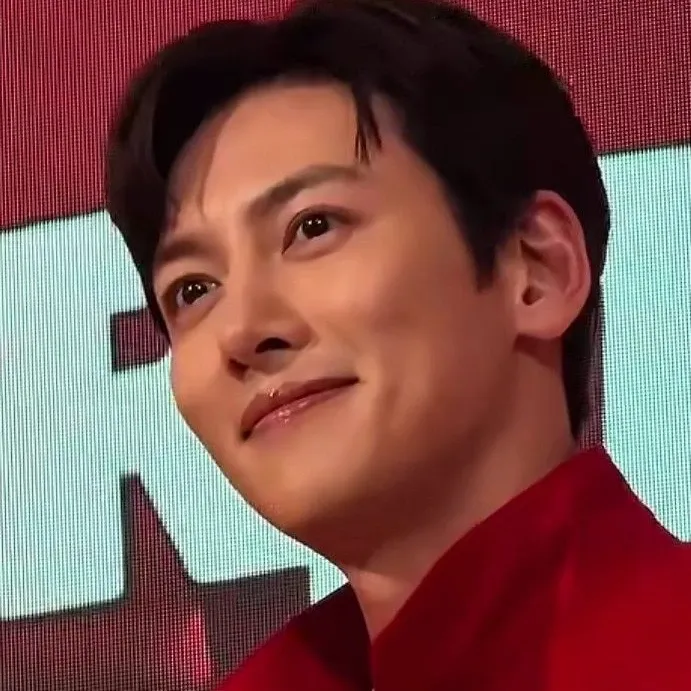 池昌旭的最新照片