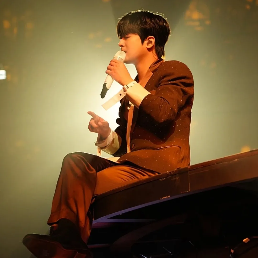 이찬원 최근 활동샷