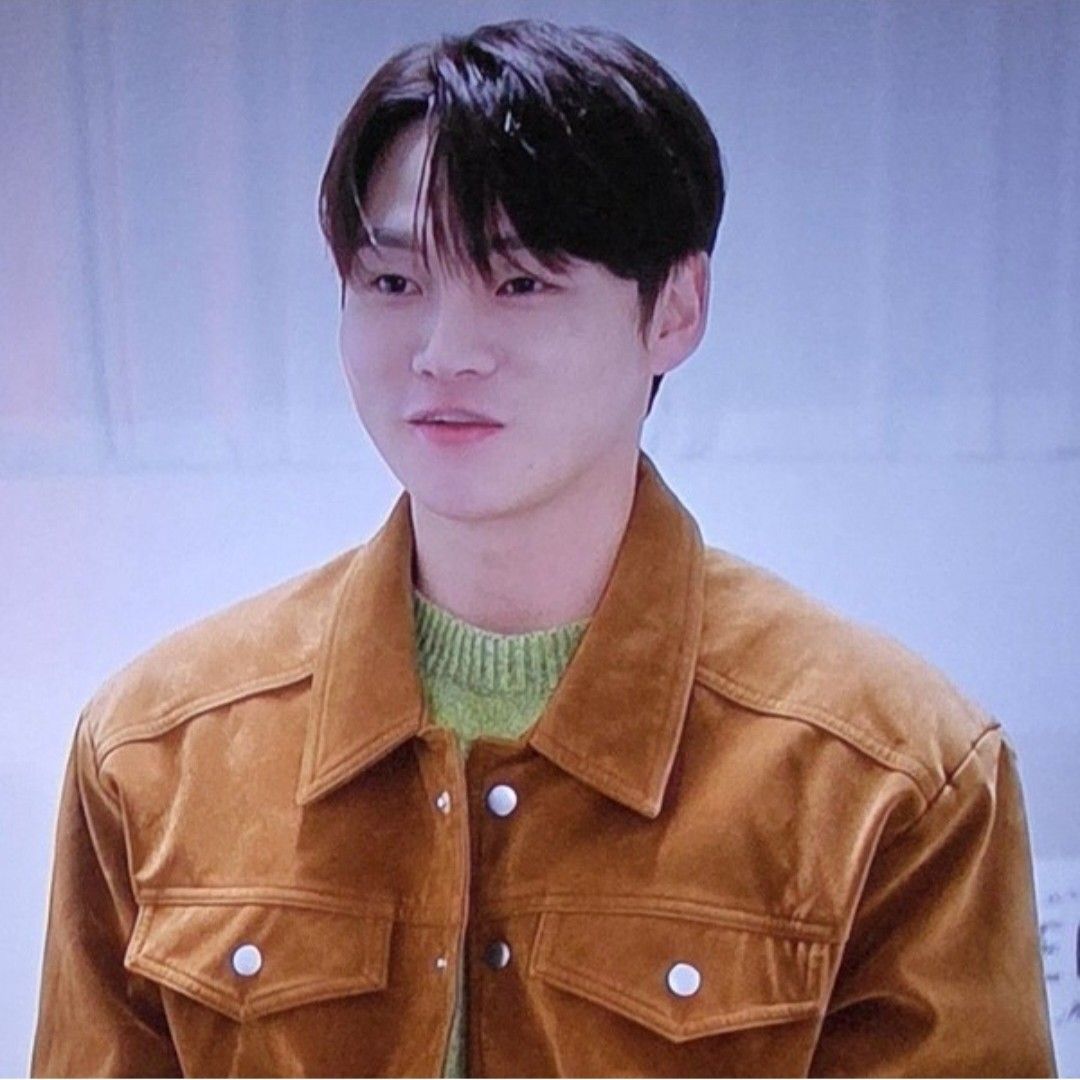 朴瑞镇的最新照片