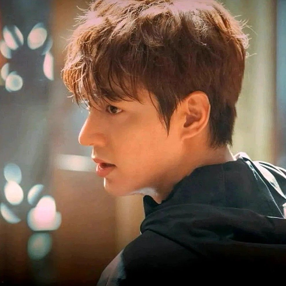 Latest photo of Lee Minho