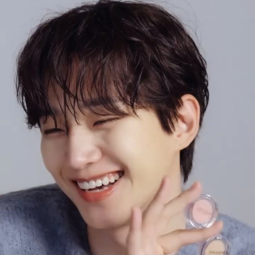 Foto terbaru dari Lee Junho