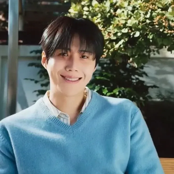 김선호 최근 활동샷