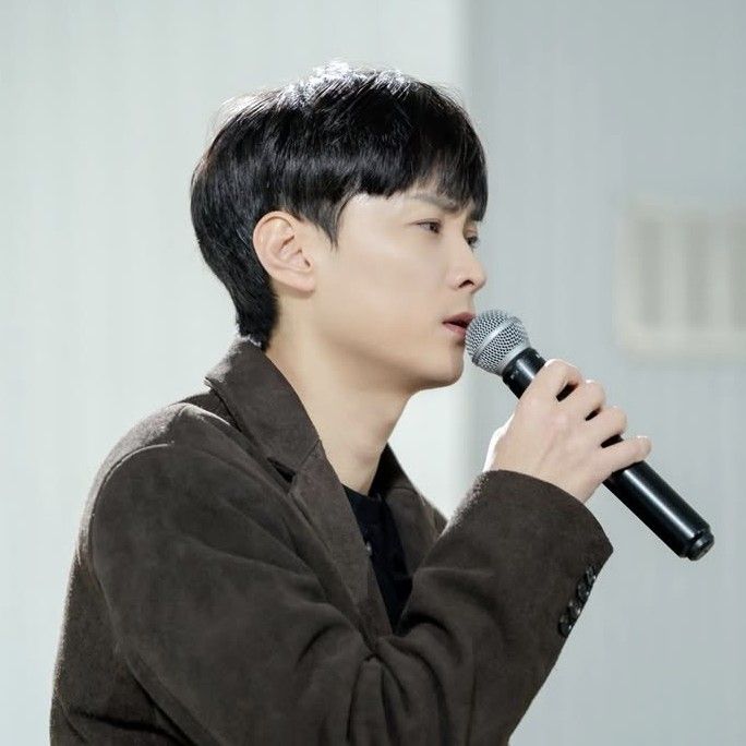 閔庚勳的近期活動照