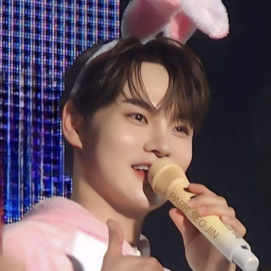 박서진의 비하인드 컷