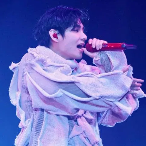A moment captured by a fan of Kim Taehyung (V)