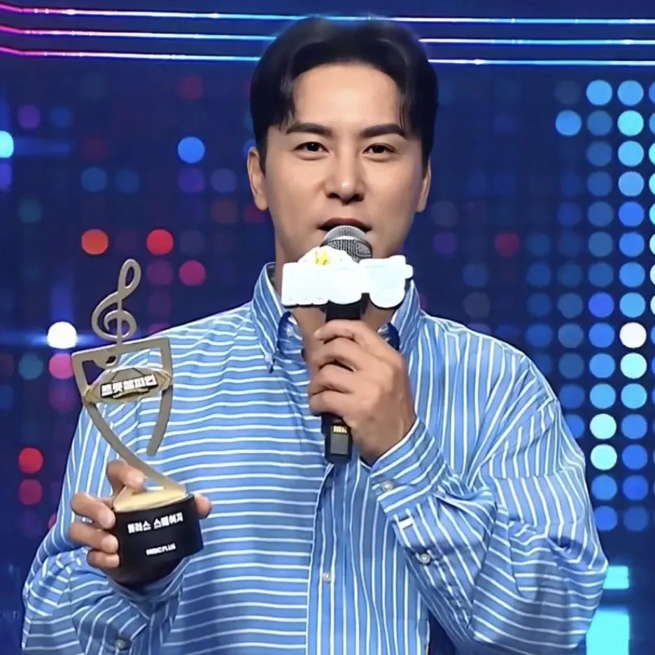 Foto kegiatan terbaru dari Jang Minho