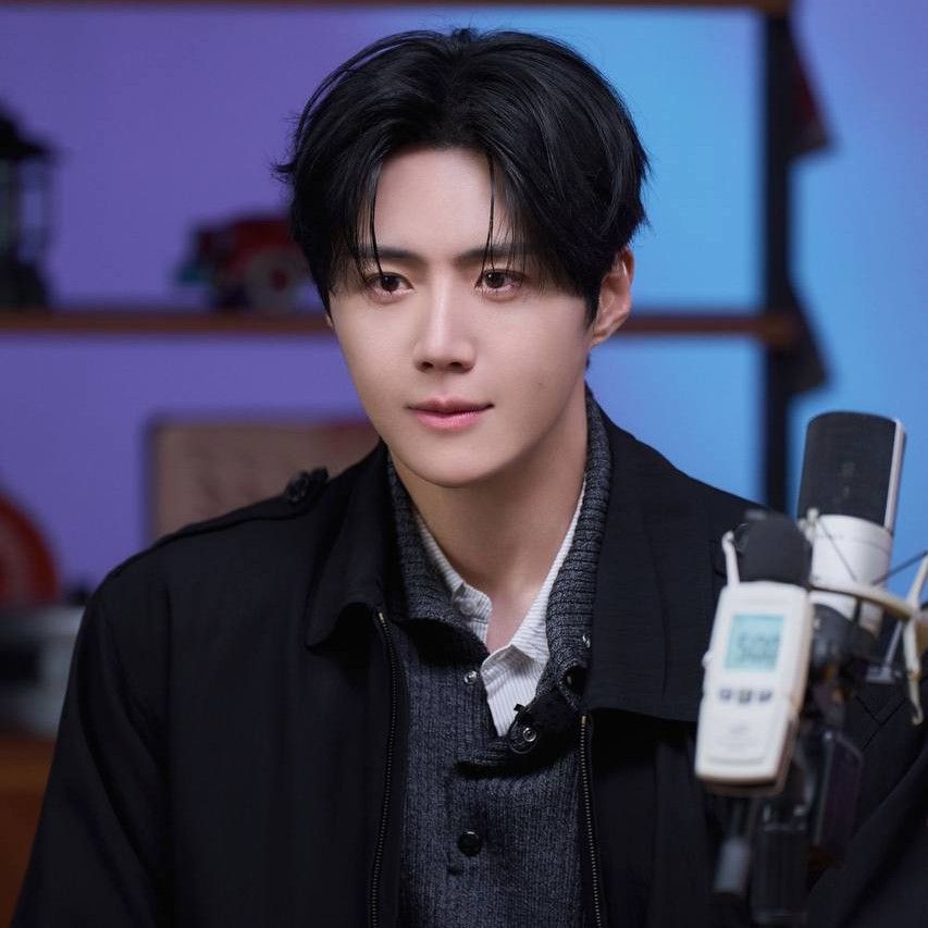 Foto kegiatan terbaru dari Kim Seonho